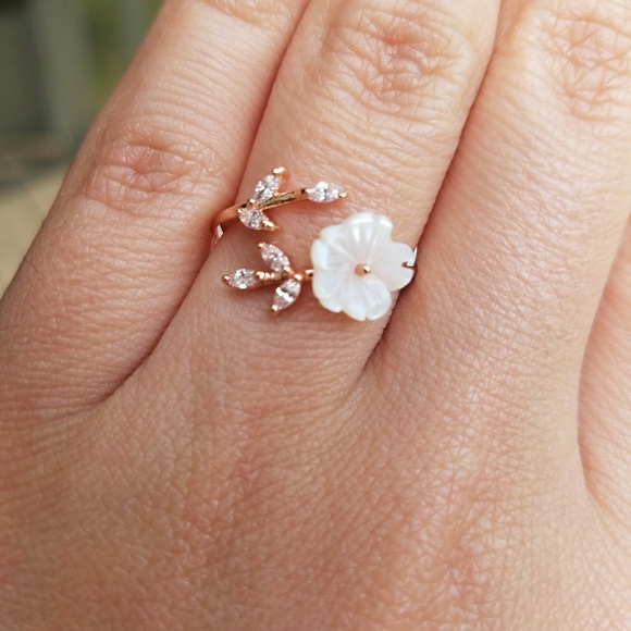 Rose Gold Flower Marquise Ring - Picture 5 of 6
